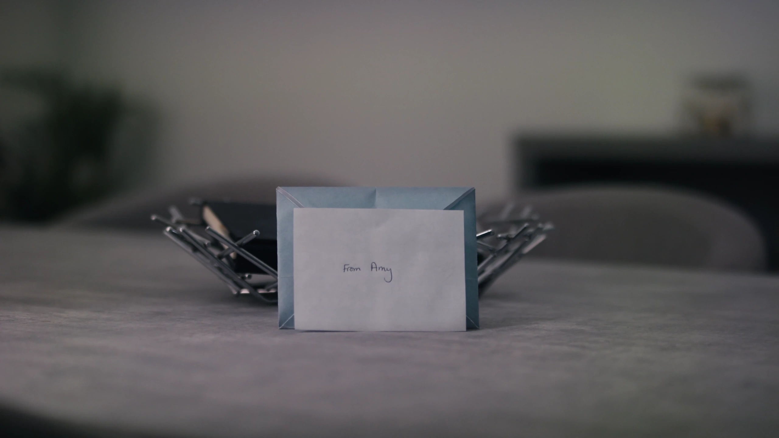 Selected frame 5 from Gone Girl — adaptation trailer
